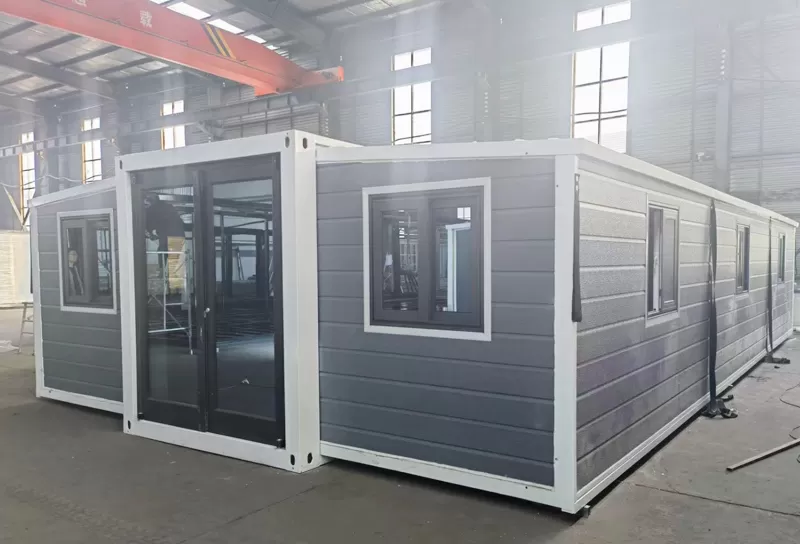 Expandable Container House